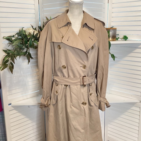 BURBERRY'S BLOOMINGDALES VINTAGE TRENCH COAT SIZE  LG - Picture 1 of 16